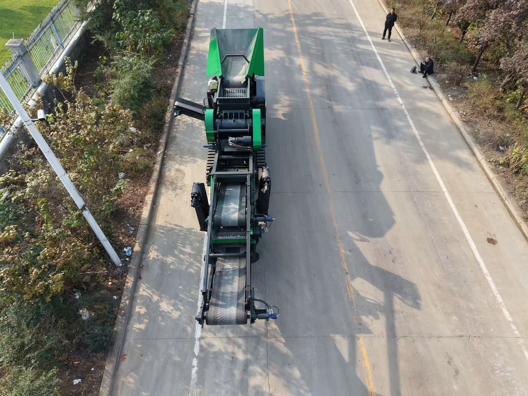 ujc96Emobileconcretecrusher